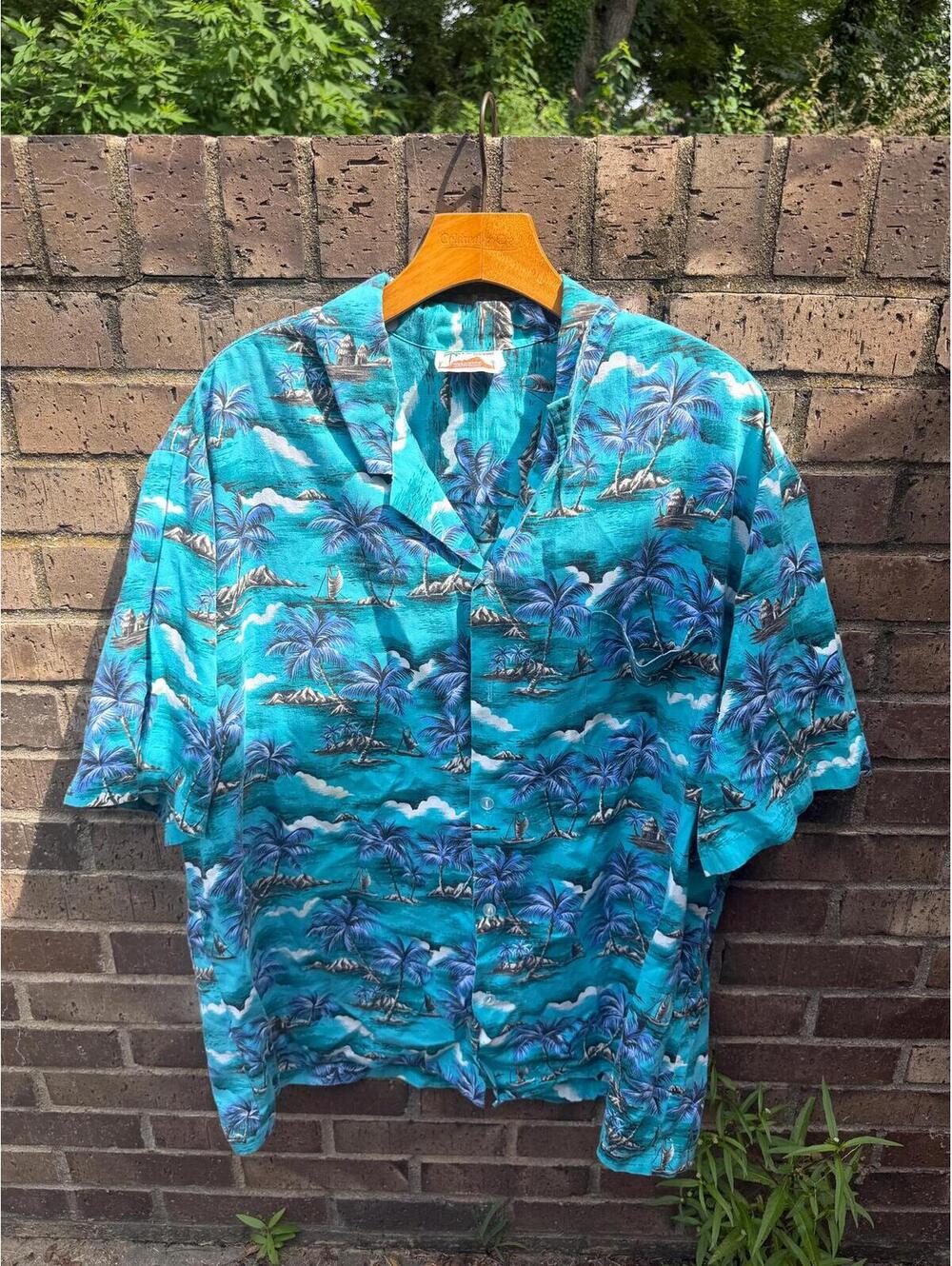 Vintage Men made in Hawaii Shirt large to ex large [COPY] [COPY]